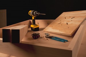 Montiranje podkonstrukcije za drveni sto